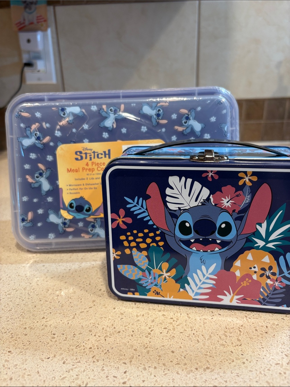 Disney Stitch NWT Kids Tin Mini Lunchbox w/handle & 4 Piece Meal Prep Container